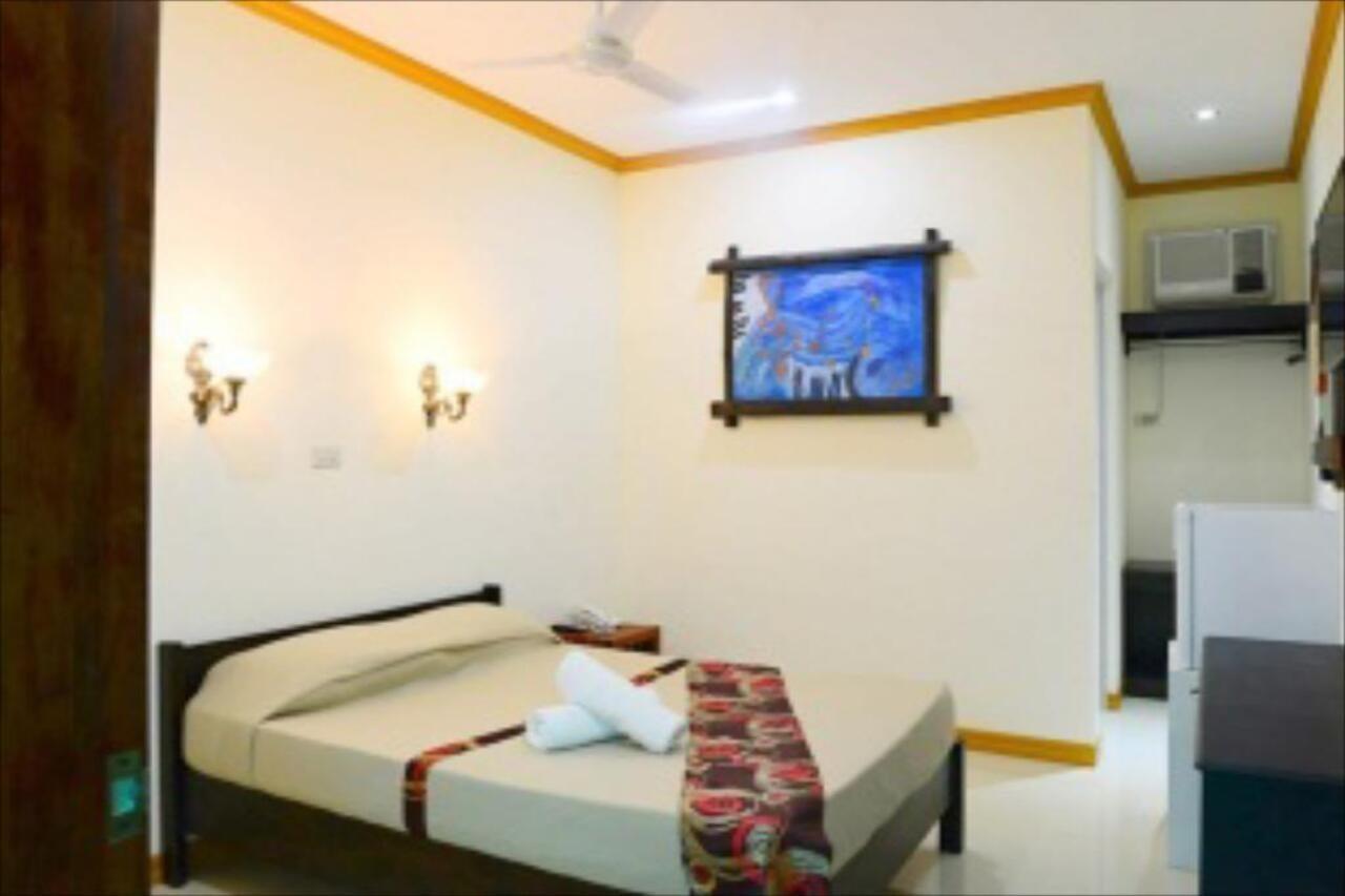 Reddoorz Premium Near Pristine Beach 公主港 外观 照片