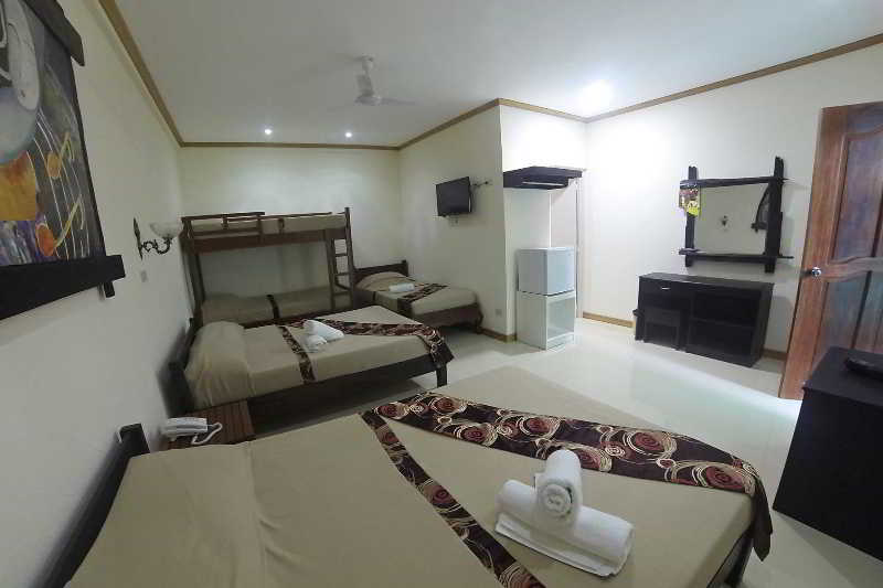 Reddoorz Premium Near Pristine Beach 公主港 外观 照片
