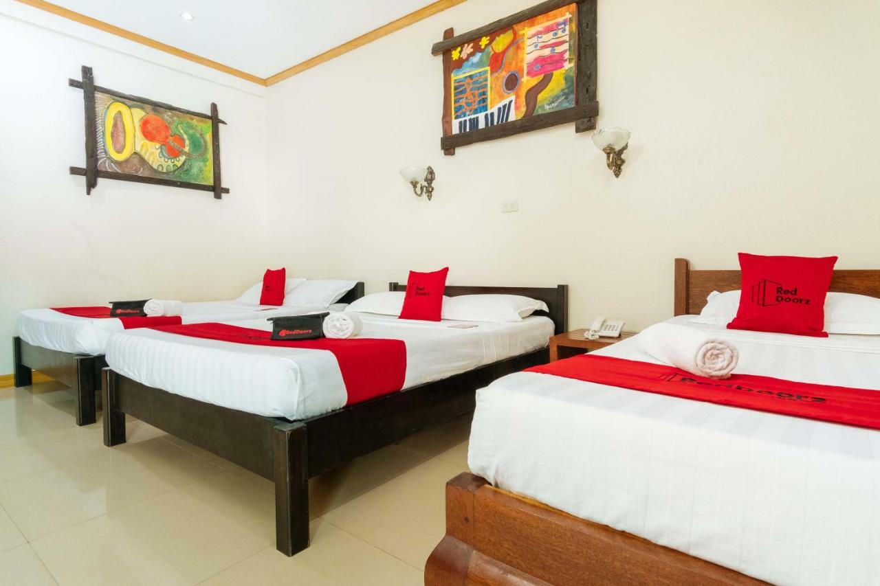 Reddoorz Premium Near Pristine Beach 公主港 外观 照片
