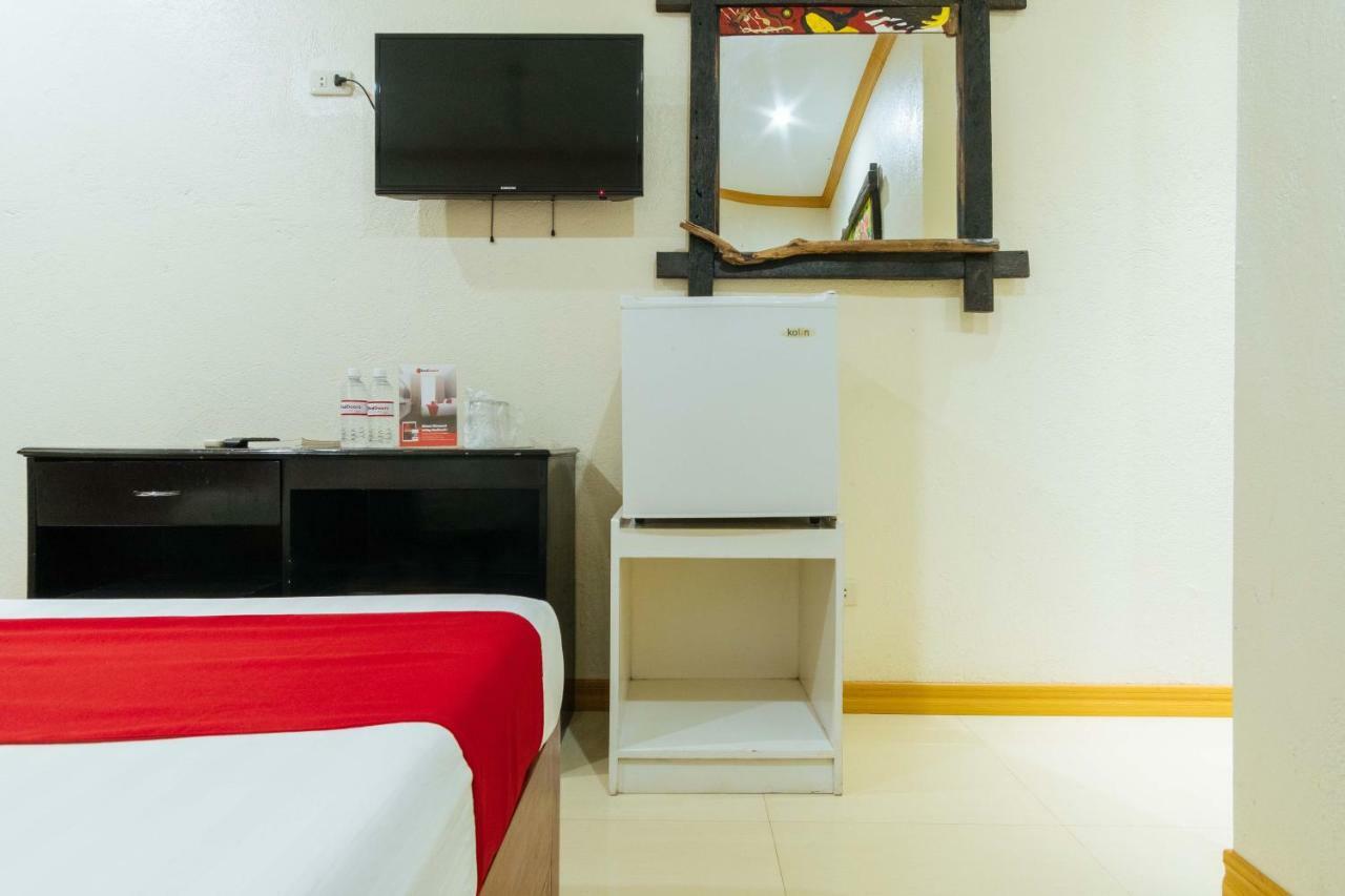 Reddoorz Premium Near Pristine Beach 公主港 外观 照片