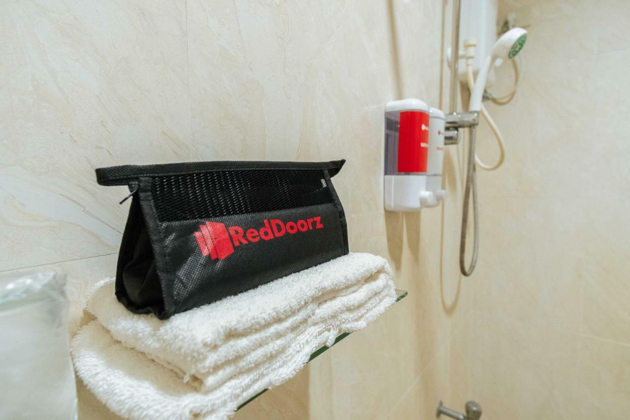 Reddoorz Premium Near Pristine Beach 公主港 外观 照片