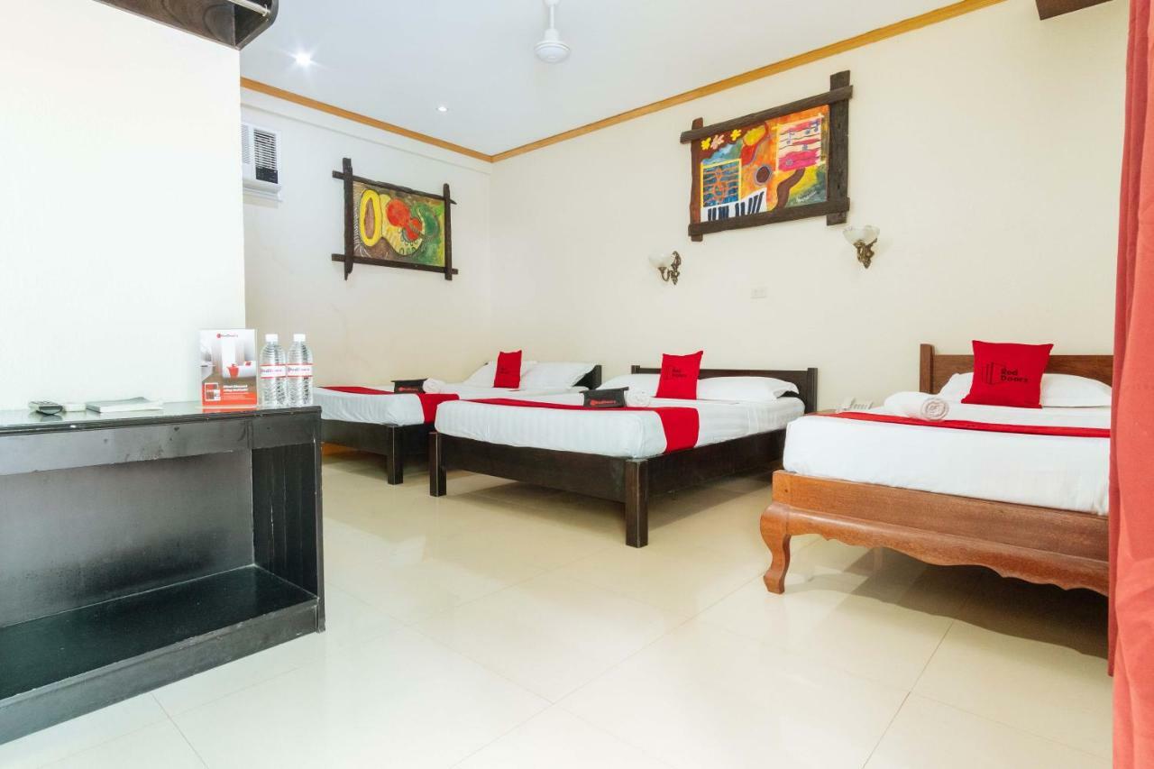 Reddoorz Premium Near Pristine Beach 公主港 外观 照片